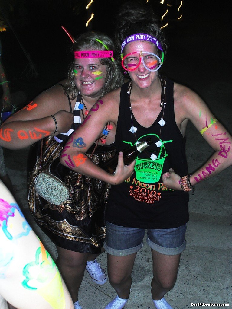 A lot of FUN | Dancing Elephant Hostel, Full Moon Party Haadrin | Image #11/16 | 