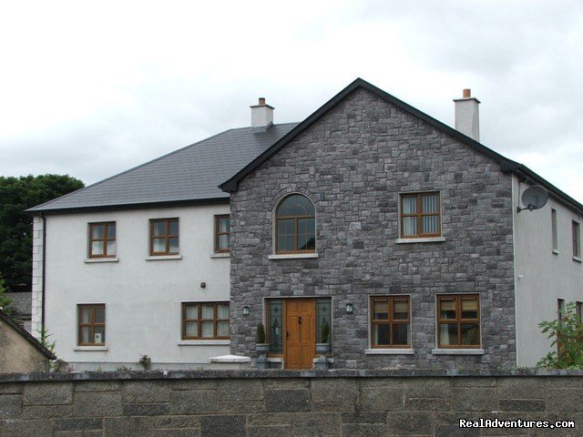 Housevuew |  Fingal, Ireland | Youth Hostels | Image #1/22 | 