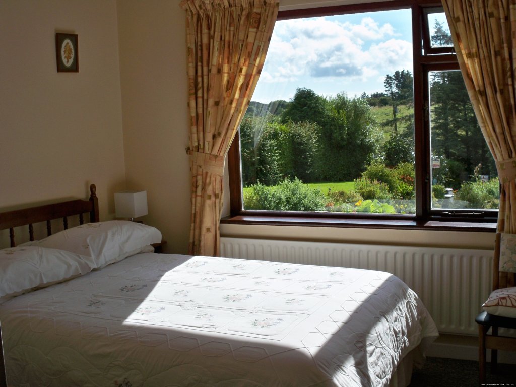 Gowlaun for sightseeing | Lisdoonvarna, Ireland | Bed & Breakfasts | Image #1/6 | 