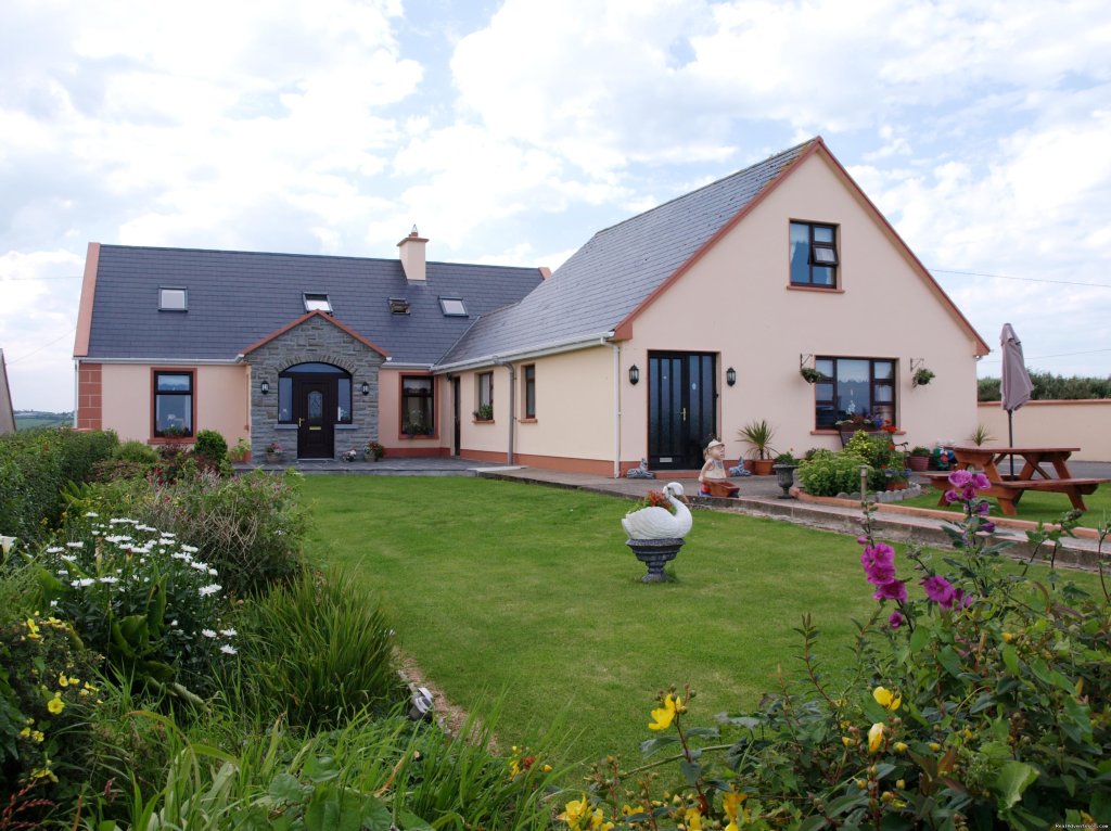 Sea Crest Farmhouse B&B, | 'Sea Crest Farmhouse' B&B | Clare, Ireland | Bed & Breakfasts | Image #1/1 | 