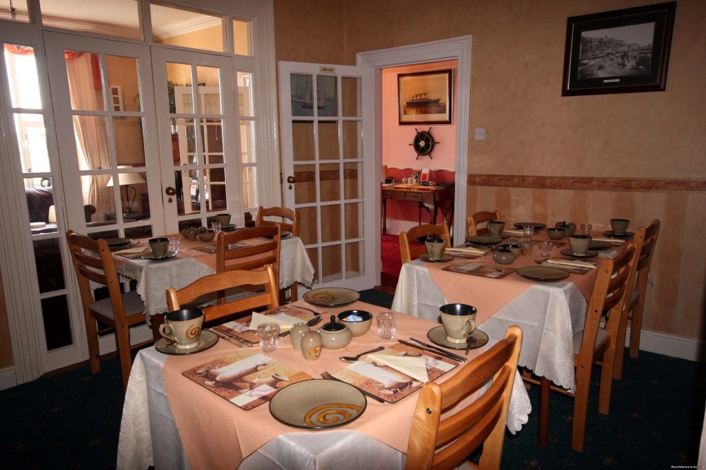 Ardeen B&B ,Breakfast room | Ardeen B&B | Image #2/6 | 