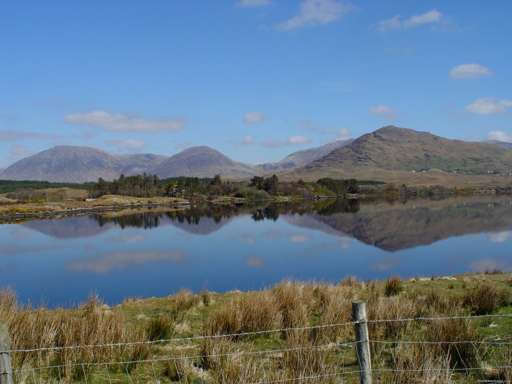 Lough Inagh | Kylemore Pass Hotel | Image #10/25 | 