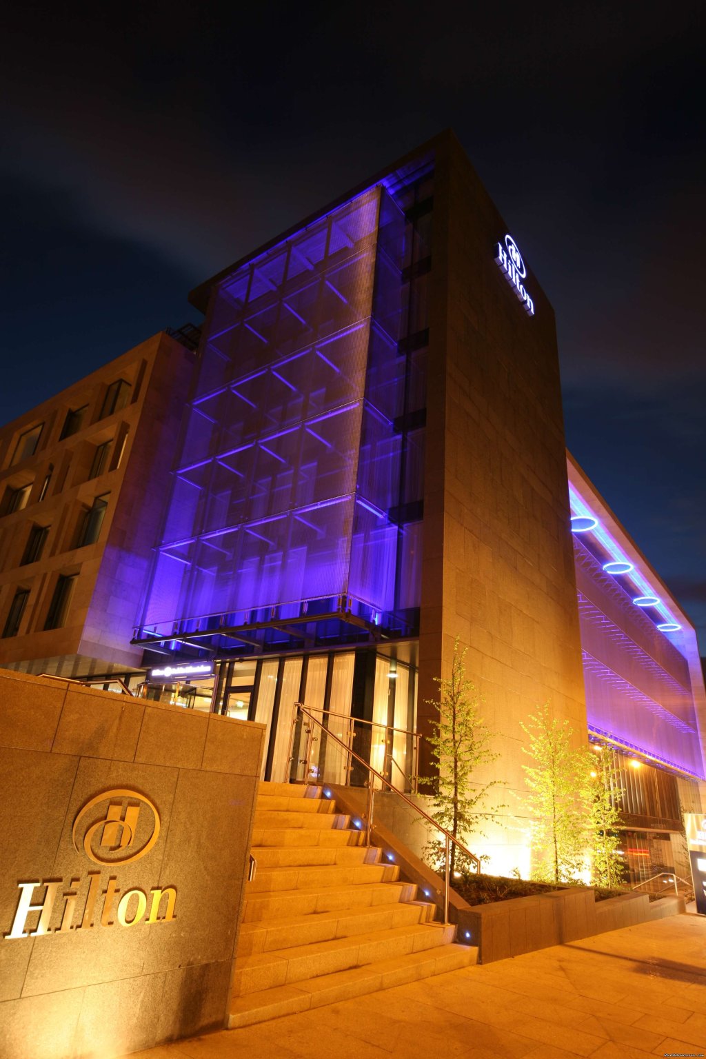 Front View | Hilton Dublin Kilmainham | Dublin, Ireland | Hotels & Resorts | Image #1/4 | 