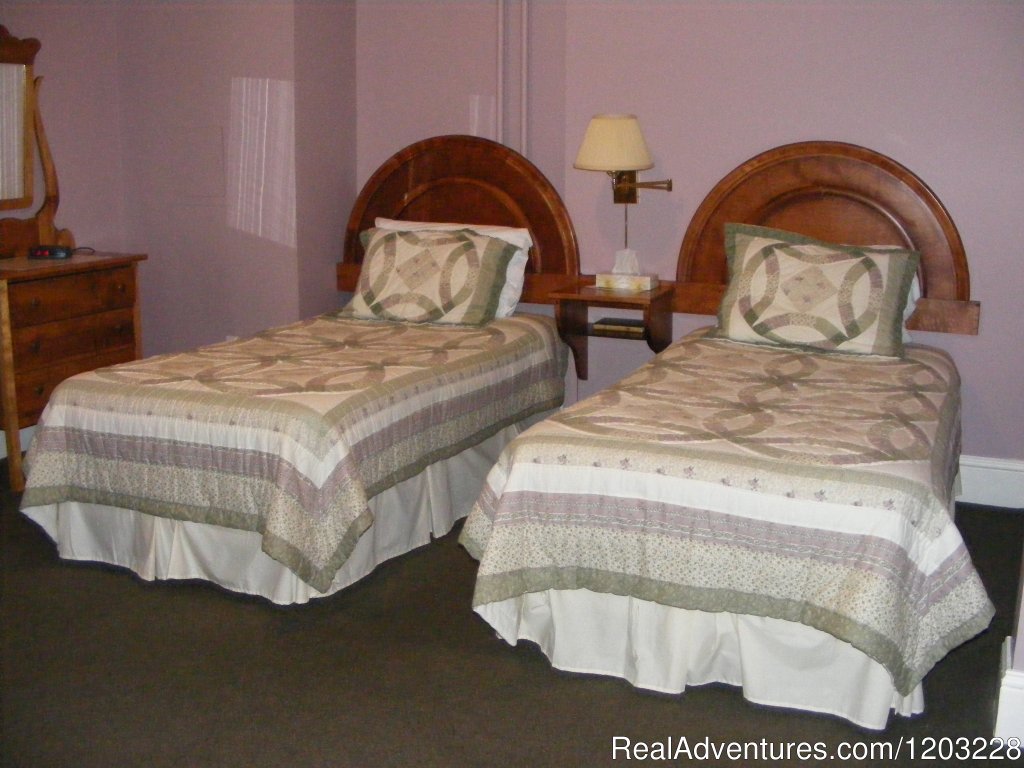 Tignish Heritage Inn & Gardens | Image #4/7 | 