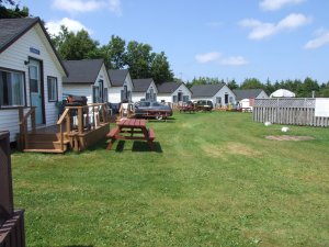 White Sands Cottages and Campground Resort