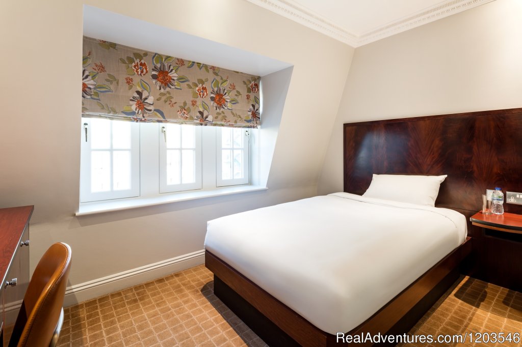 Superior Single room | Radisson Edwardian Grafton Address | Image #2/23 | 