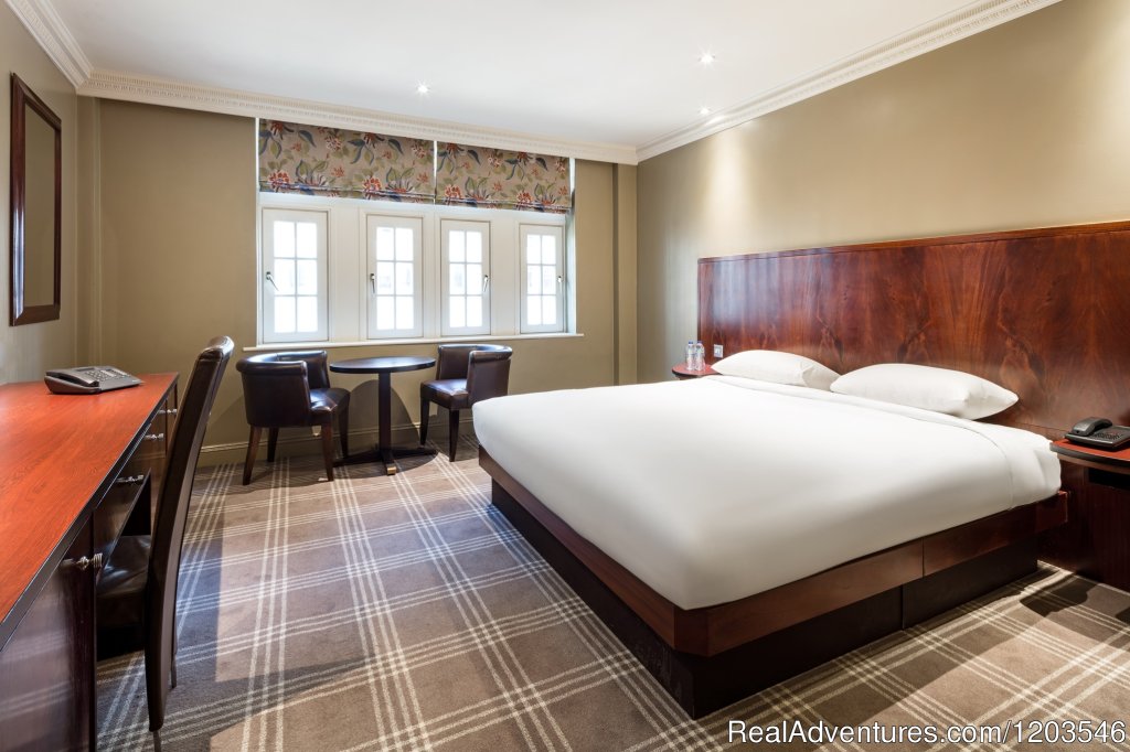 Deluxe King Room | Radisson Edwardian Grafton Address | Image #9/23 | 