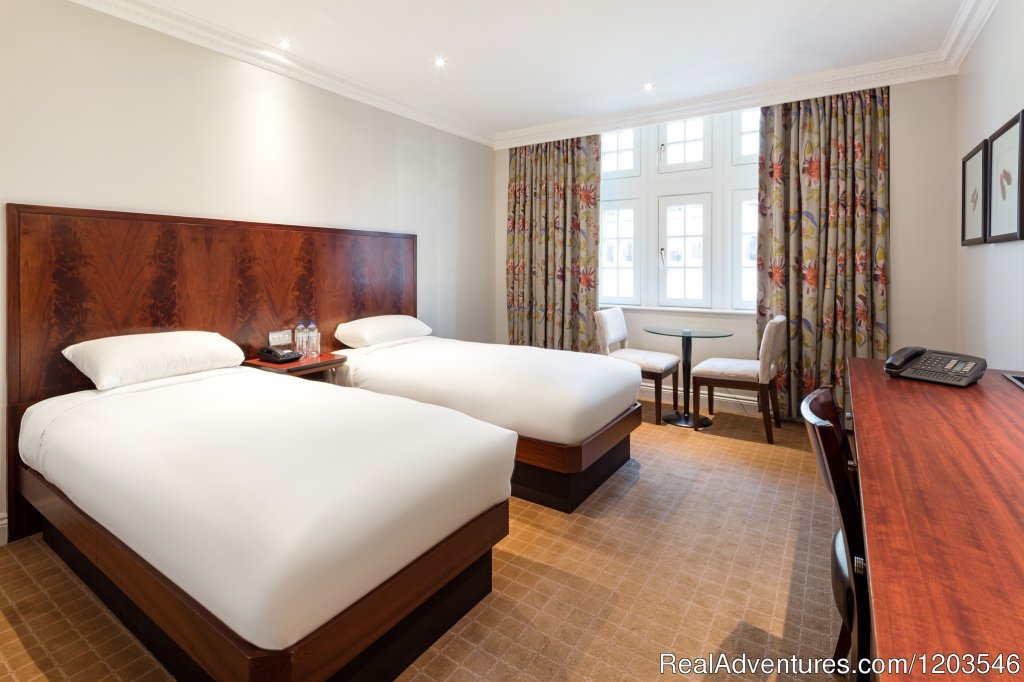 Superior Twin Room | Radisson Edwardian Grafton Address | Image #13/23 | 