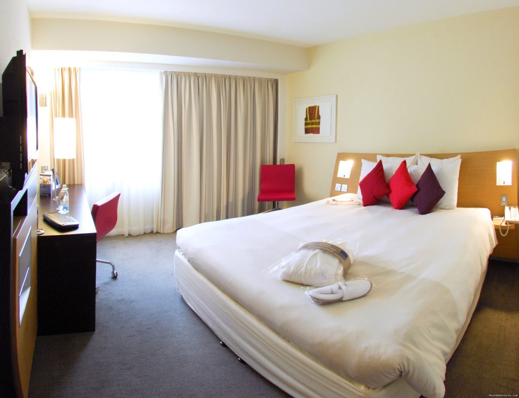 Executive Bedroom | Novotel London Tower Bridge | Image #3/6 | 