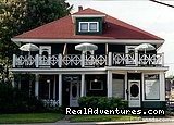 Colonial Charm Inn Bed & Breakfast | Charlottetown, Prince Edward Island | Bed & Breakfasts