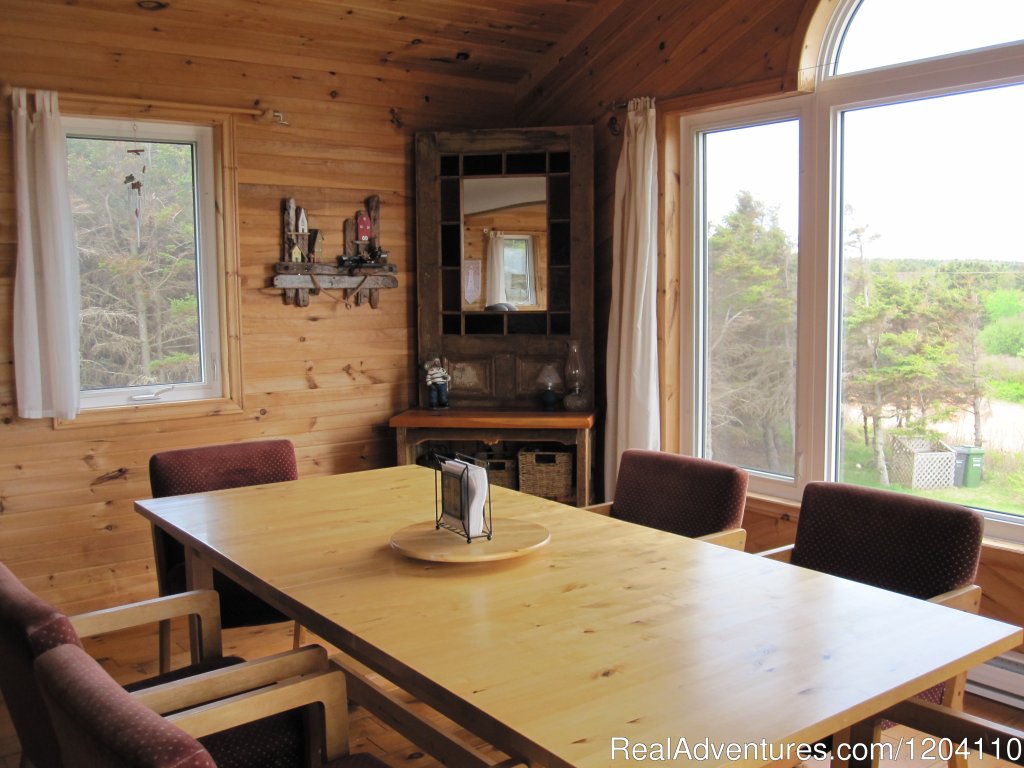 Dining Room | Blouin Beach House | Image #6/14 | 