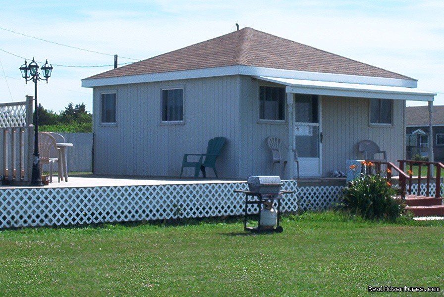 1 Bedroom Cottage  10 | Warren's Beachfront Cottages | Image #6/23 | 