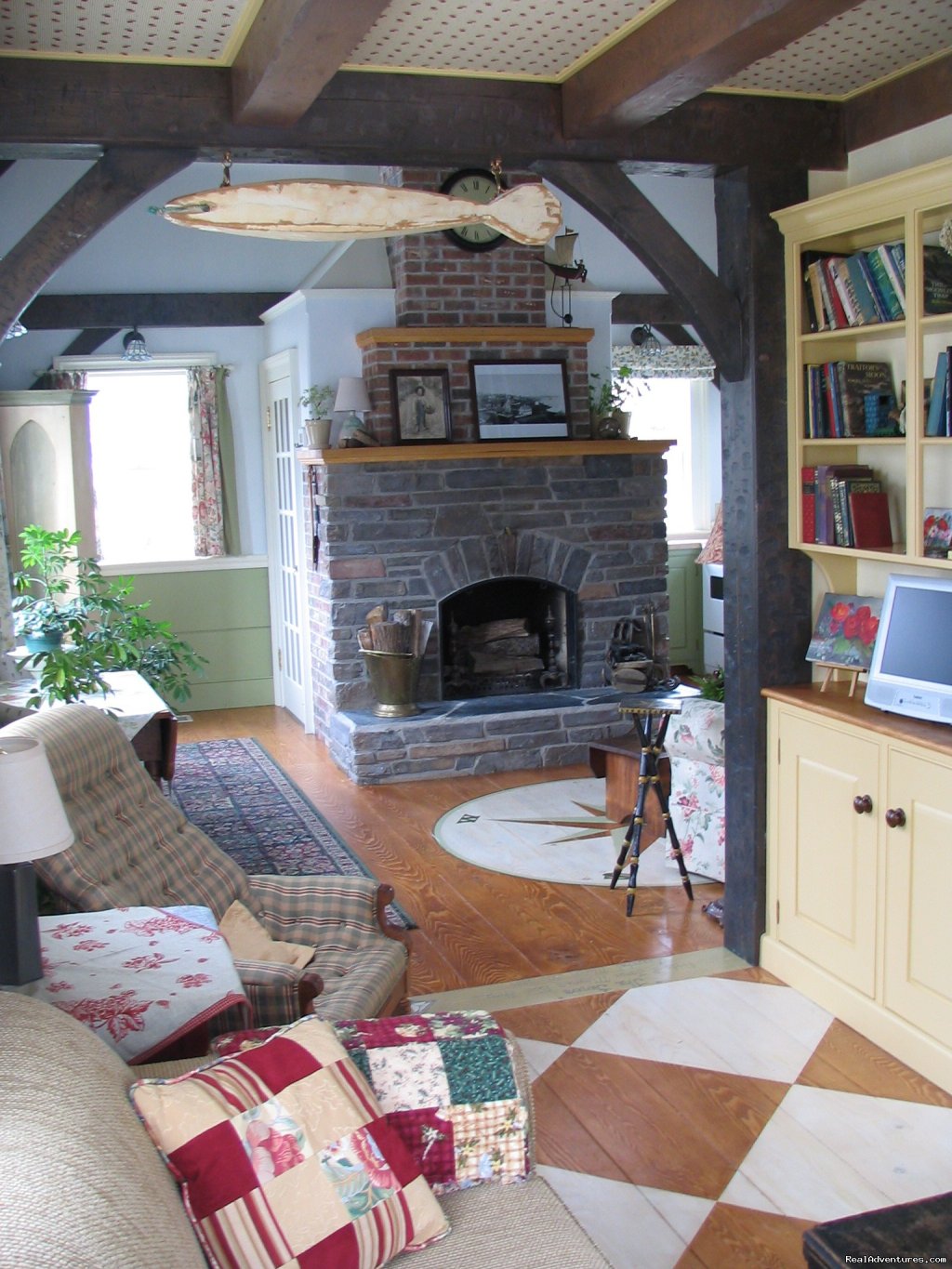 Traditional Woodburning Fireplace | Boatbuilder's Cottage - in Historic Lunenburg | Image #7/22 | 