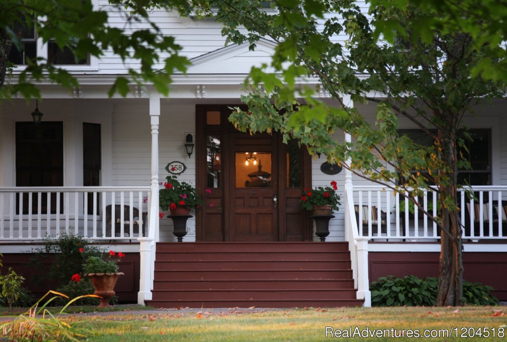 Gillespie House Inn Entrance | Gillespie House Inn on the Bay of Fundy | Image #2/2 | 