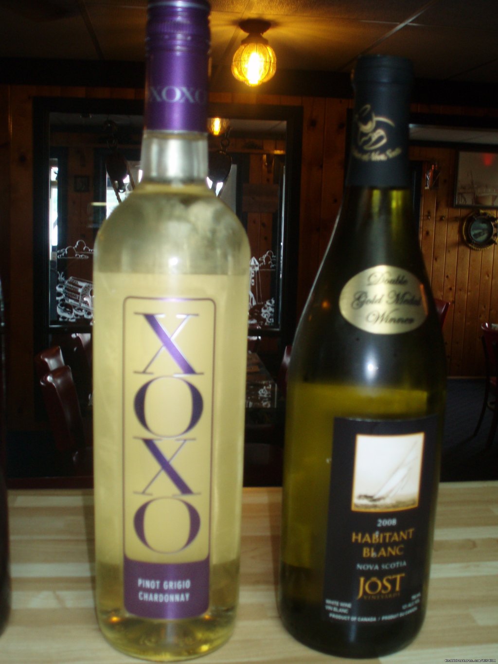 White Wines | Cove Motel & Mariner Dining Room | Image #12/15 | 