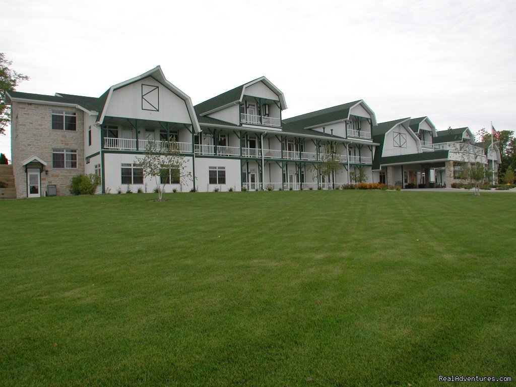 Birchwood Lodge | Romantic getaway in  Door County | Image #2/12 | 