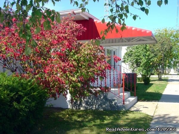 The back entrance. | Holiday Music Motel | Image #3/20 | 