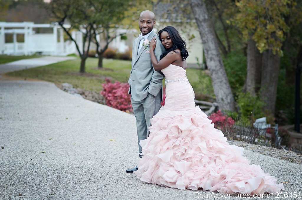 Wedding Couple | Country Springs Hotel | Image #3/11 | 