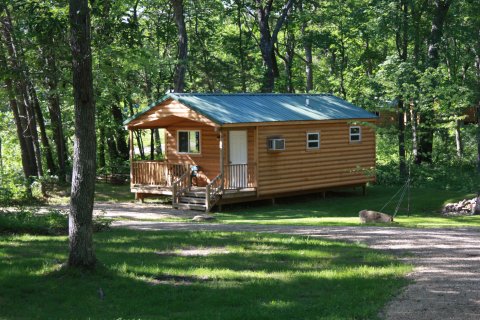 Deluxe Cabins