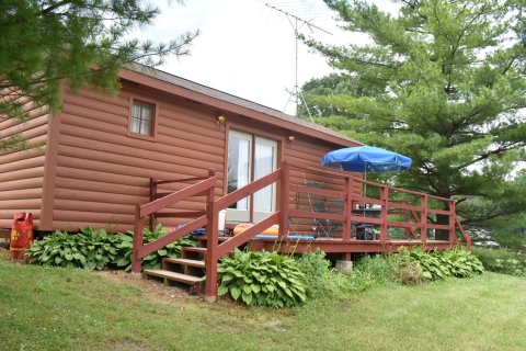 Lakeview Lodge Cabin