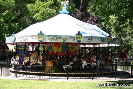 Pixie Woods Carousel | Stockton Convention & Visitors Bureau | Stockton, California  | Tourism Center | Image #1/14 | 