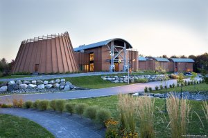 Hôtel-Musée Premières Nations | Wendake (Québec), Quebec | Hotels & Resorts