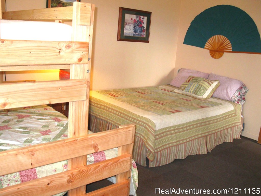 Ashland Commons Vacation Rental and Hostel | Image #4/12 | 