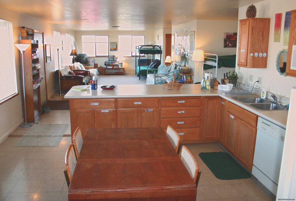 Ashland Commons upper unit 423 | Ashland Commons Vacation Rental and Hostel | Image #7/12 | 