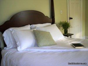 Eddington House Inn | North Bennington , Vermont Bed & Breakfasts | Great Vacations & Exciting Destinations