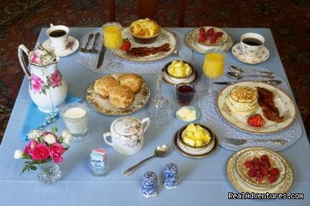 The Governor's Inn, Ludlow, Vermont - Breakfast | The Governor's Inn | Image #4/4 | 