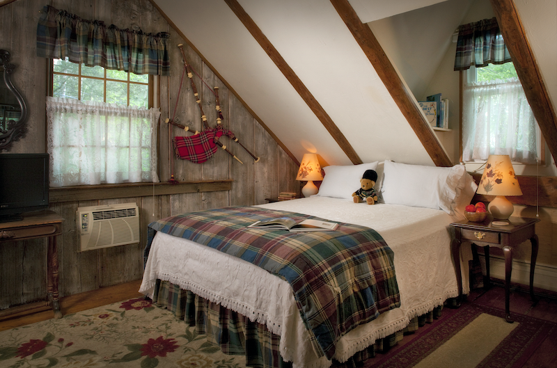 West Hill House B&b Wildflower Room | West Hill House B&b | Image #4/15 | 