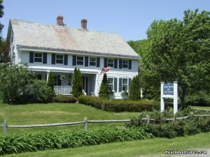 Deer Brook Inn | Woodstock, Vermont | Bed & Breakfasts