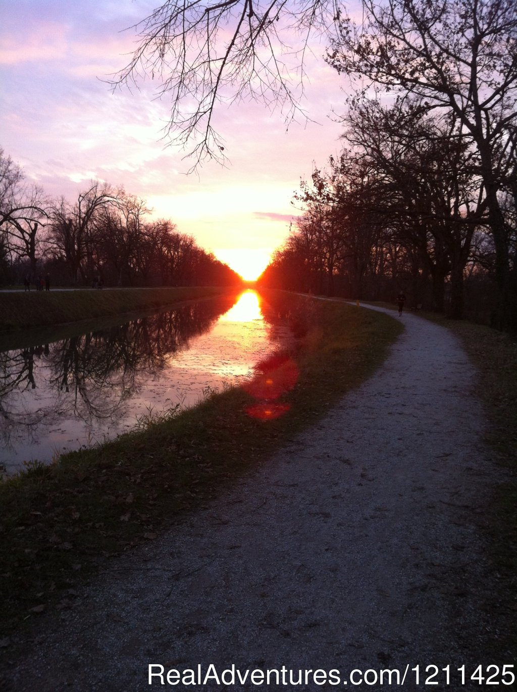 Sunset on the Canal Montech. | Barge Cruise in France, Holland & Germany. | Image #5/13 | 