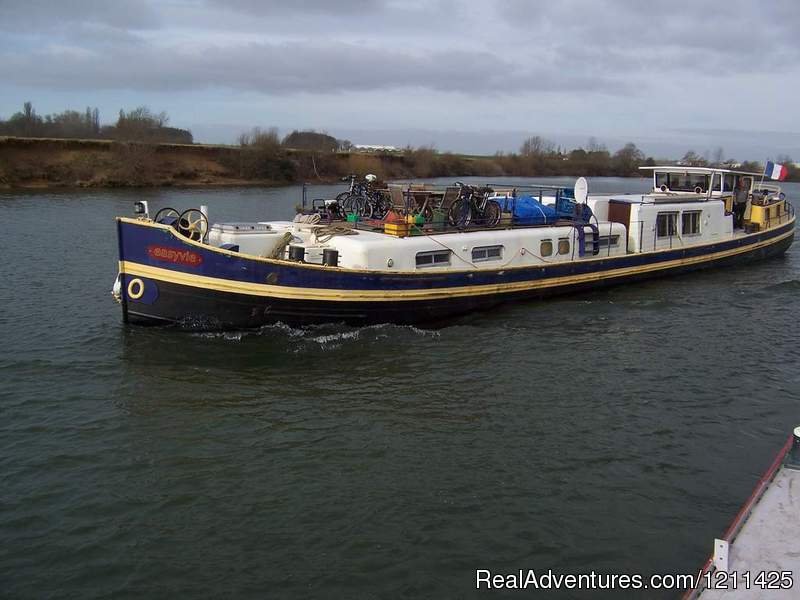 'easyvie' cruising the Saone in her original colours. | Barge Cruise in France, Holland & Germany. | Image #3/13 | 