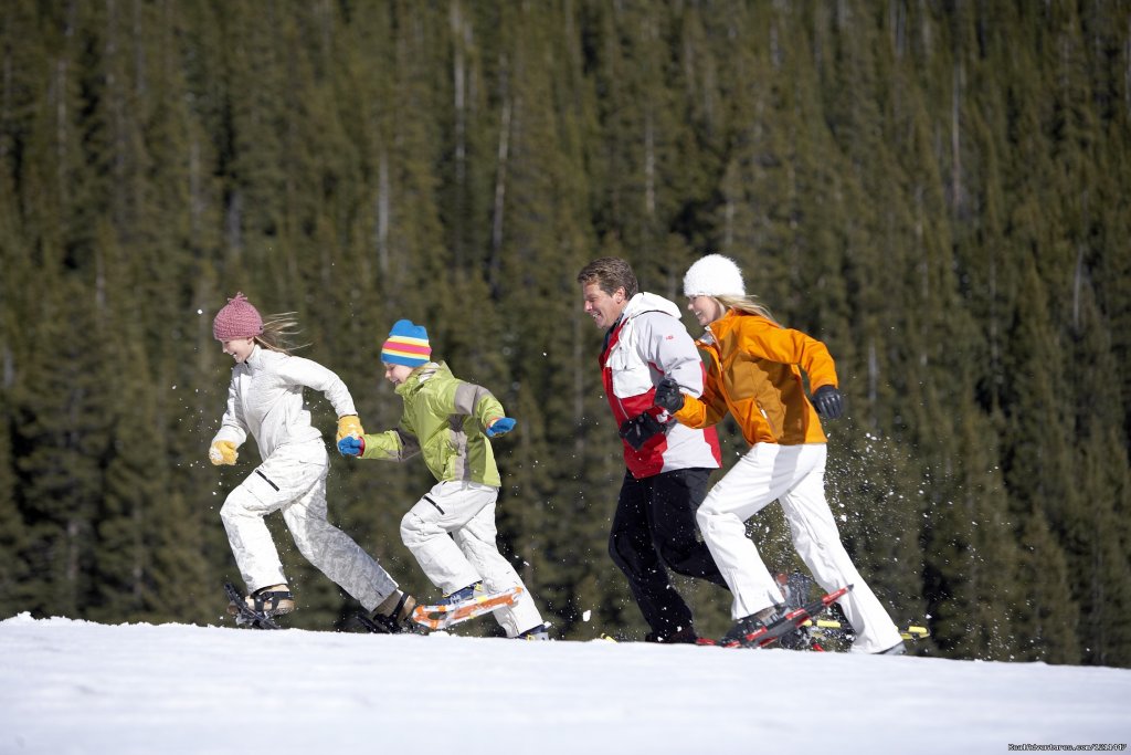 Snowshoe on top of the mountain | Post Montane Lodge | Image #4/8 | 