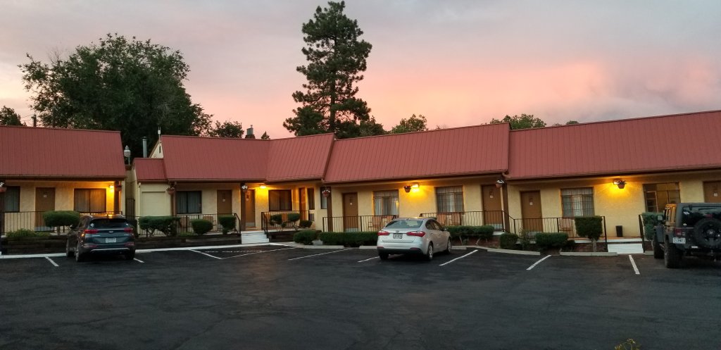 Mecca Motel | Image #9/14 | 