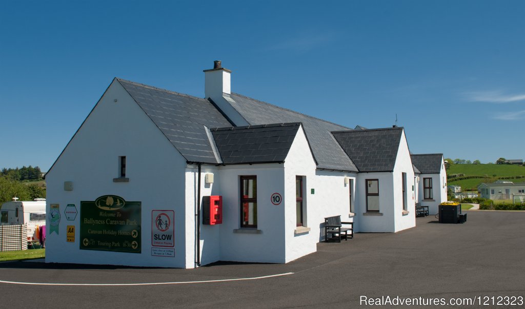 New Refurbished Amenity Building at Ballyness | Ballyness Caravan Park | Image #4/6 | 