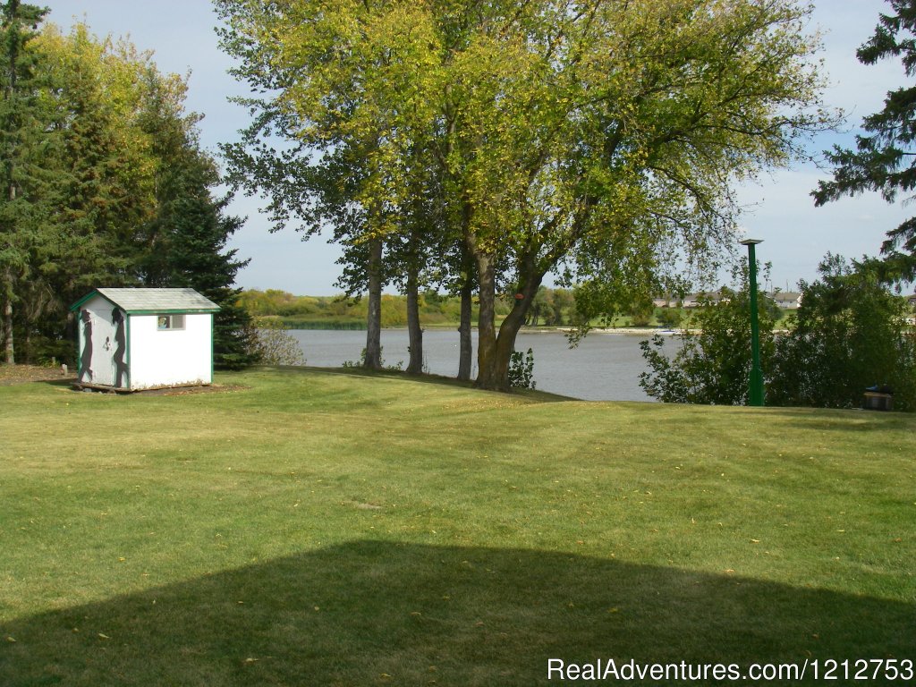 Bridgeview Bed & Breakfast /Selkirk Manitoba | Image #3/14 | 