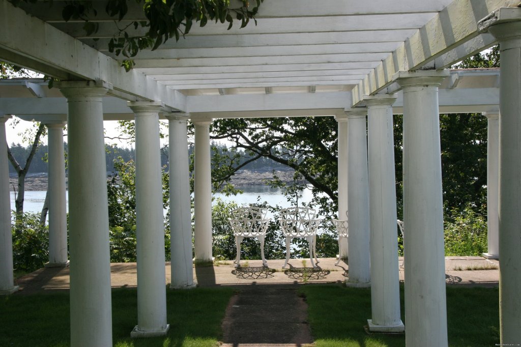 The Pergola | Mooring B&B on the Ocean | Image #4/4 | 