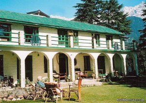 Himalayan nature resort at Eagles Nest India