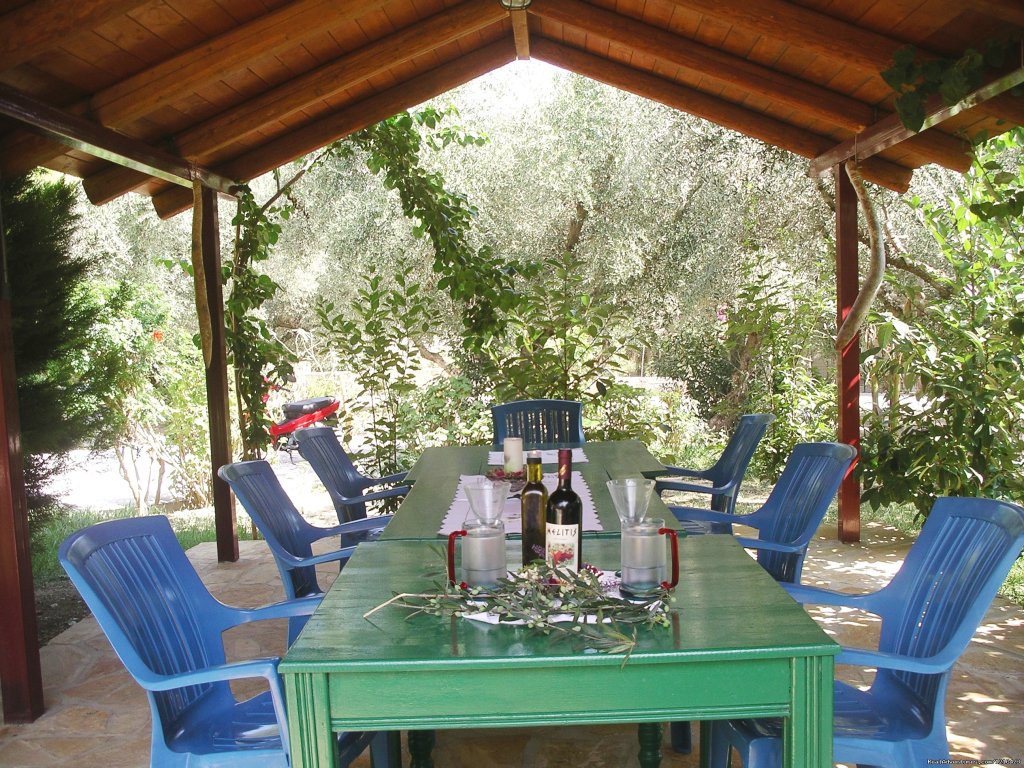 Furnished Kiosk | Zakynthos Holidays/Arazzo Villa rental | Image #13/14 | 