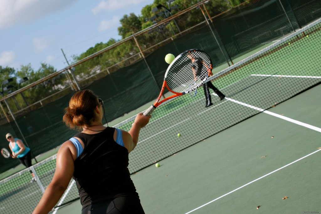 Cardio Tennis Rocks | Beach Fitness Retreat | Image #6/12 | 