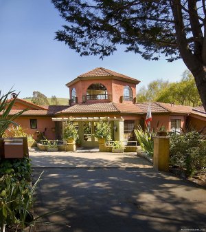 Sonoma Coast Villa and Spa