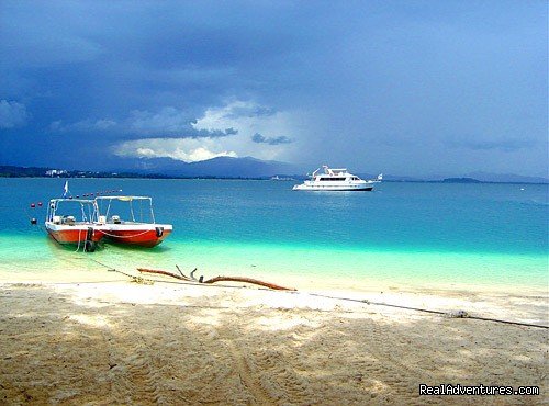 Island Explorer at Manukan Island | 2D/1N Island Explorer at Manukan Island | Kota Kinabalu, Malaysia | Sight-Seeing Tours | Image #1/7 | 