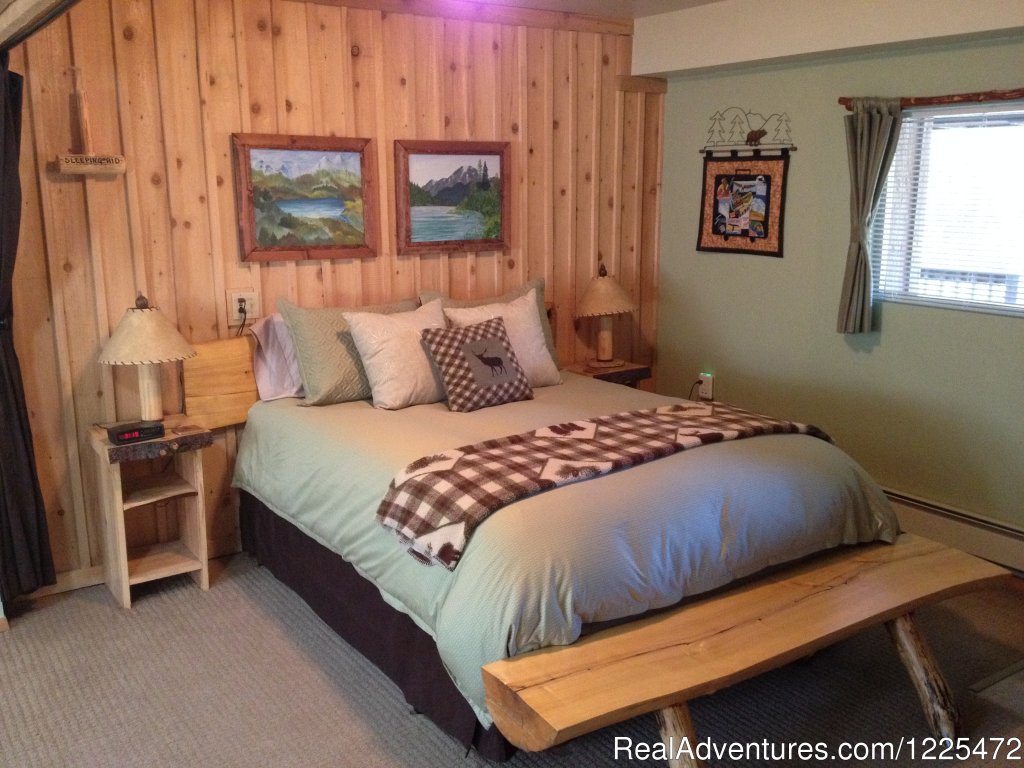 Bear Lake Lodgings B&B, Lakeside Suite | Bear Lake Lodgings B&B | Image #9/17 | 