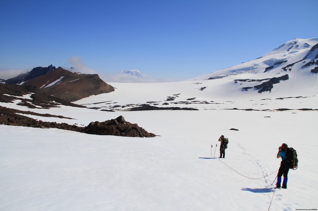 Mountaineering in Katmai National Park | Extraordinary Adventure Vacations in Alaska | Image #5/6 | 