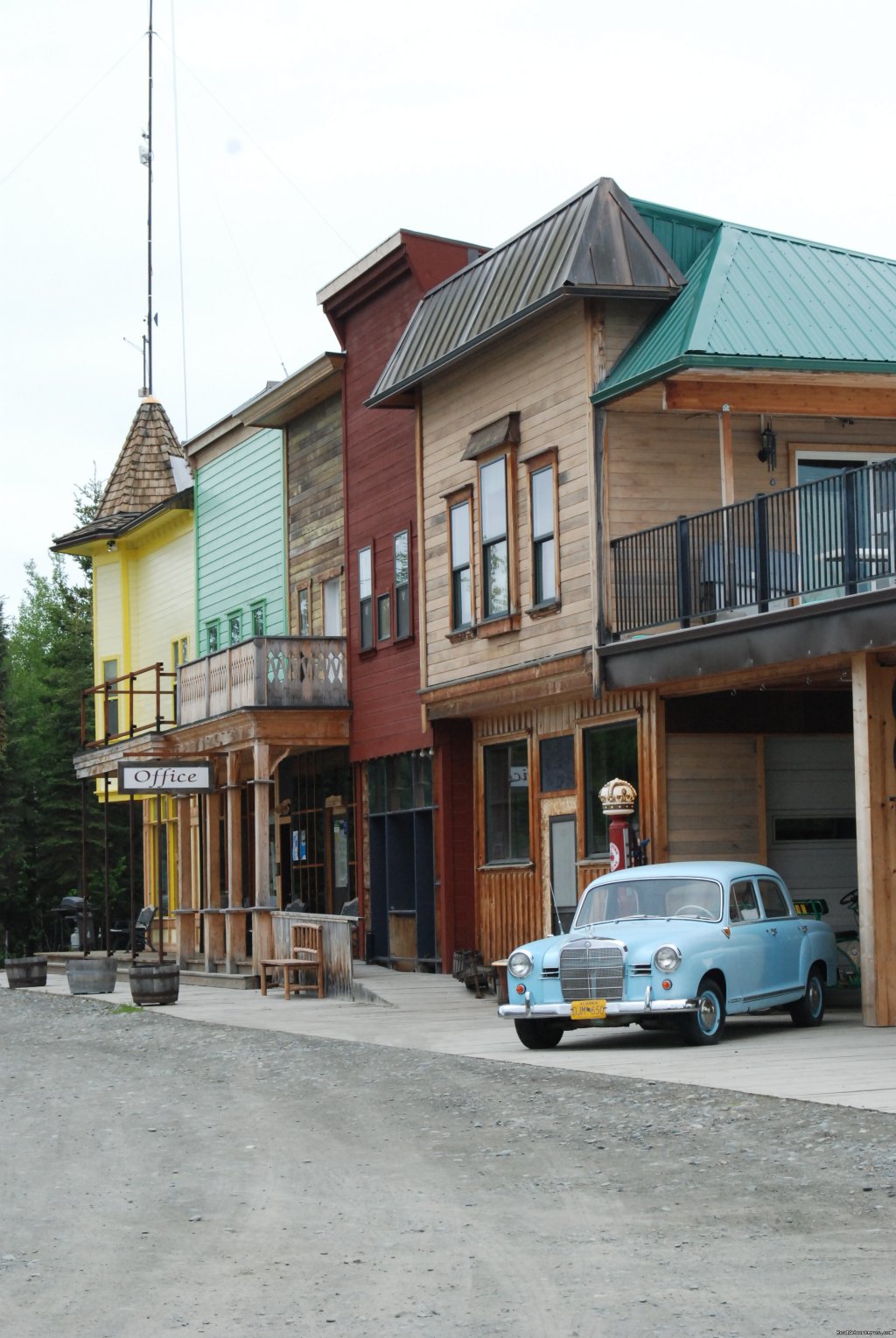 Historic Alaskan Gold-Rush Era Suite Rooms- | Diamond M Ranch Resort:Suites,RVPark, Cabins | Kenai, Alaska  | Campgrounds & RV Parks | Image #1/5 | 