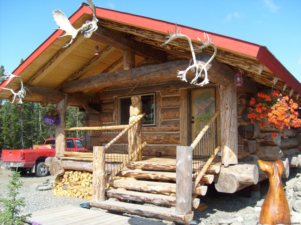 Alaskan Wooden Bear Cabins | Image #4/9 | 