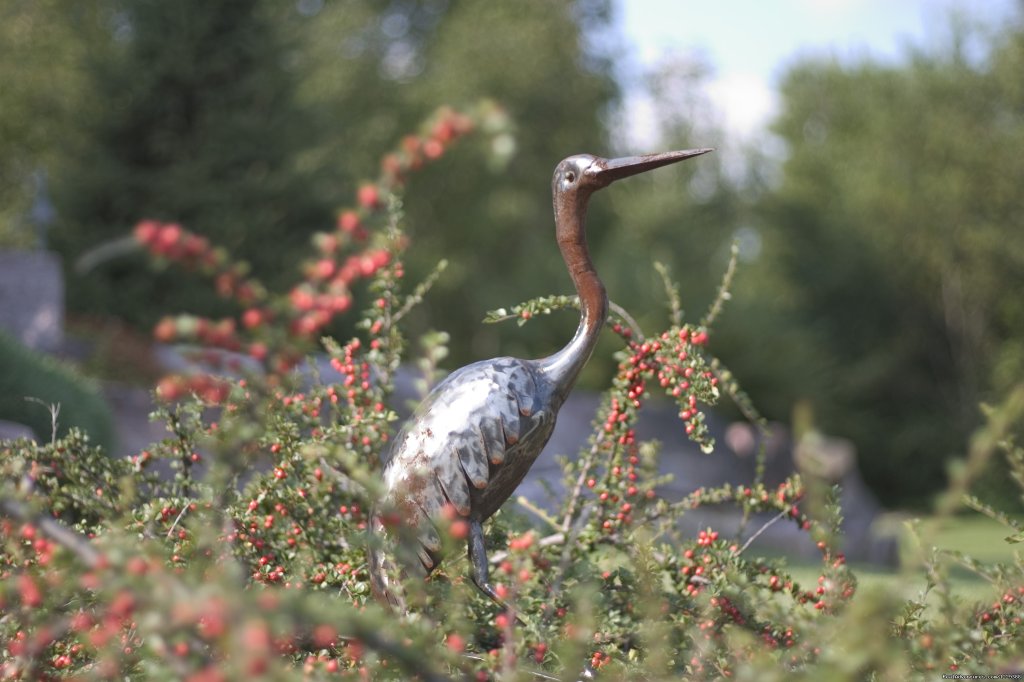 Metal Crane in Garden | Inn at Wawanissee Point | Image #13/16 | 