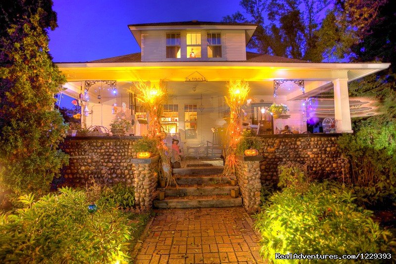 Happy Halloween    Boo | Romantic Weekend Getaways At The Cobblestone B&B | Image #4/5 | 